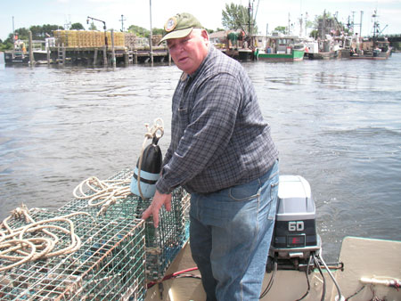 Eric ready to drop in lobster traps in Portsmoth